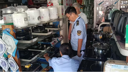 筑牢安全防線 五河縣加強(qiáng)燃?xì)庠罟荛y監(jiān)督檢查，規(guī)范家用電器零配件銷售