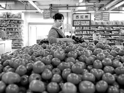 上周食用農產品價格持續回落 消費市場穩步復蘇